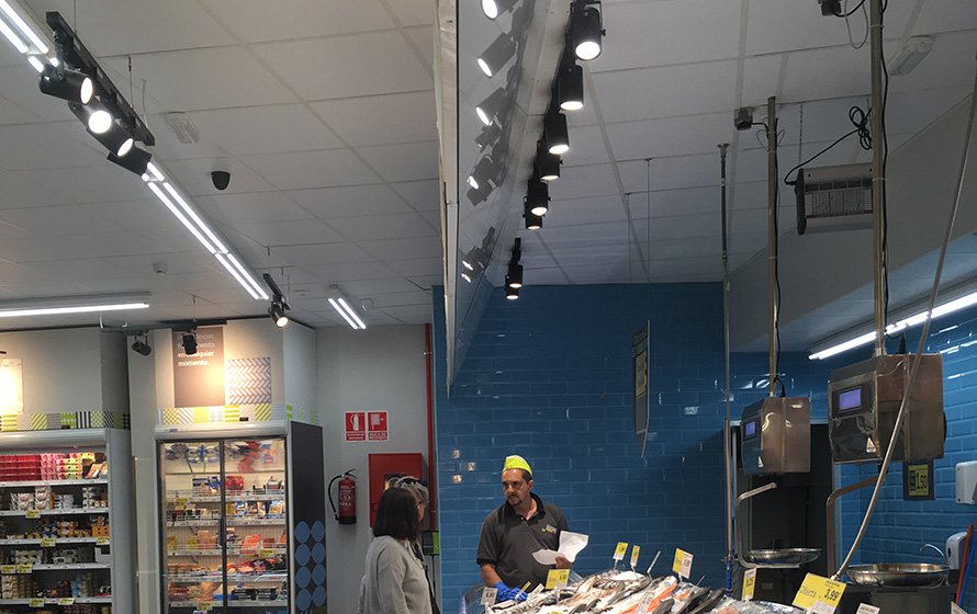 Track Lights for a Spanish Supermarket